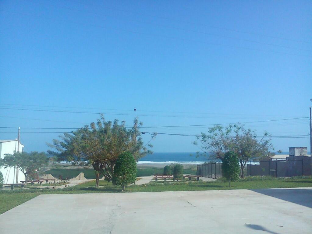 Vendo Terreno Playa Mejia 300 M2
