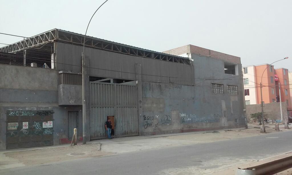 Se Vende Excelente Local Industrial