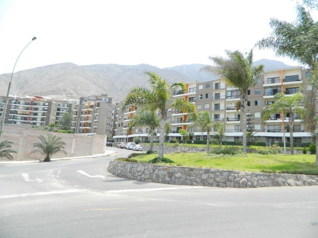 Ocasión Remato por viaje departamento en condominio cercado en la urbanización Los Alamos Santiago de Surco
