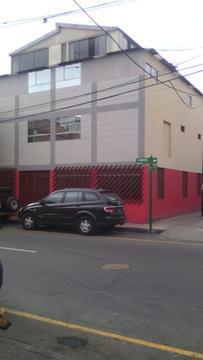 INMUEBLE DE CUATRO PISOS, ubicado en Avenida Catalino Miranda N° 213 215, Santiago de Surco