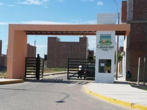 ALQUILO HABITACIONES A ESPALDAS DE LA UCV