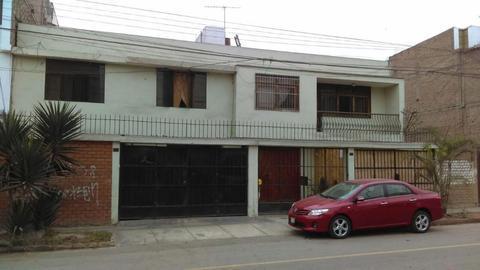 Alquiler de casa en Sta. Patricia, La Molina