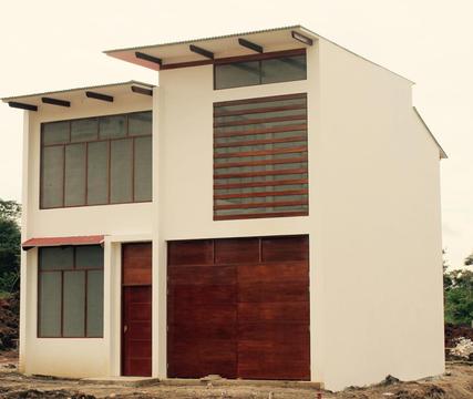 Casa de 2 pisos en Morales Tarapoto San Martin