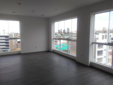 En Venta Precioso Dpto 6to piso con ascensor, cerca Metro CColorado