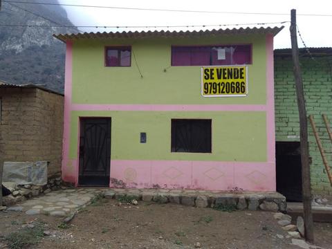 casa en venta de 2 pisos en laquipampa  chiclayo