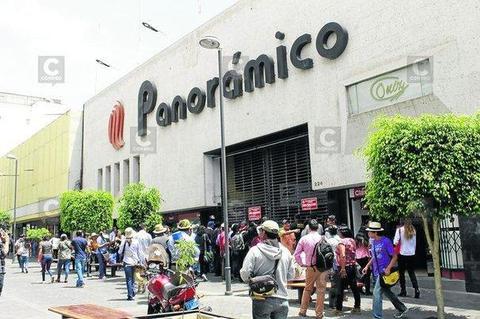 VENDO LOCAL COMERCIAL EN EL PANORÁMICO ¡¡¡PRECIO DE REMATE!!!