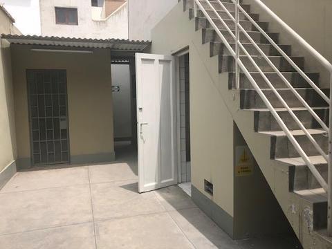 Casa Remodelada Para Oficina Para Alquiler en Miraflores