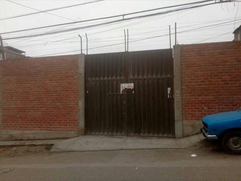 VENDO TERRENO INDUSTRIAL AV. GRAU 5,620m2 $950