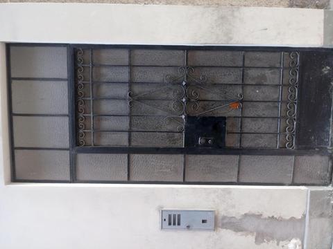 Habitacion pequea con bao independiente