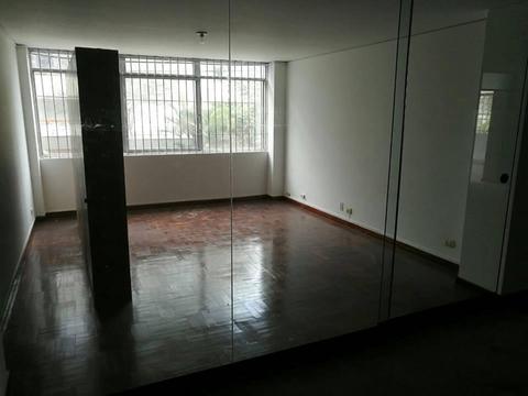 Venta Oficina Loft Mini Dpto. con Terraza At:125 m² $275,000 Miraflores S. Isidro