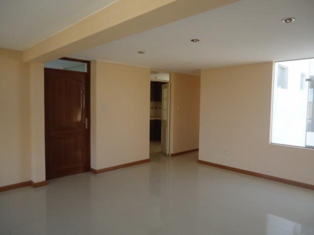 AHS D 1944 Vendo lindo departamento de estreno en Cayma cerca de la Av. Ejército