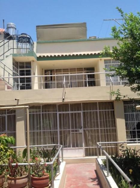 CASJL03 En venta bonita casa en Jose Luis Bustamante y Rivero