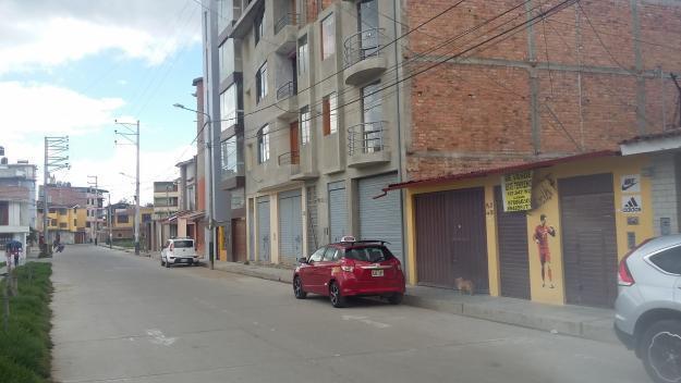 Se vende terreno de 187.047 mt2 en la Urbanización Campo Real frente al parque