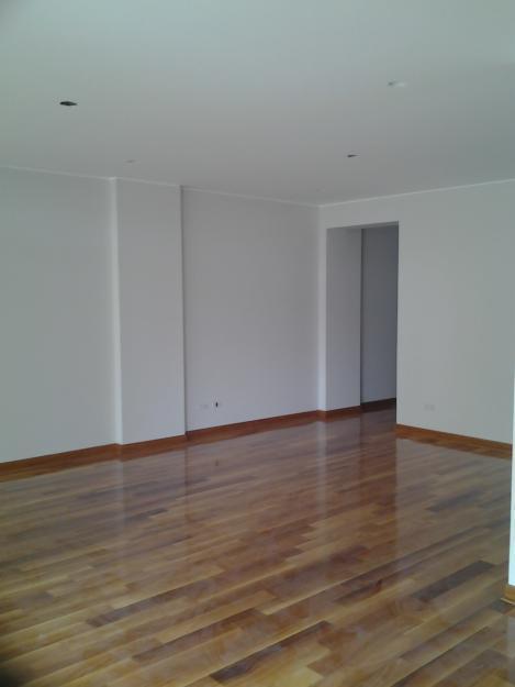 DEPARTAMENTO EN SURCO 240mt