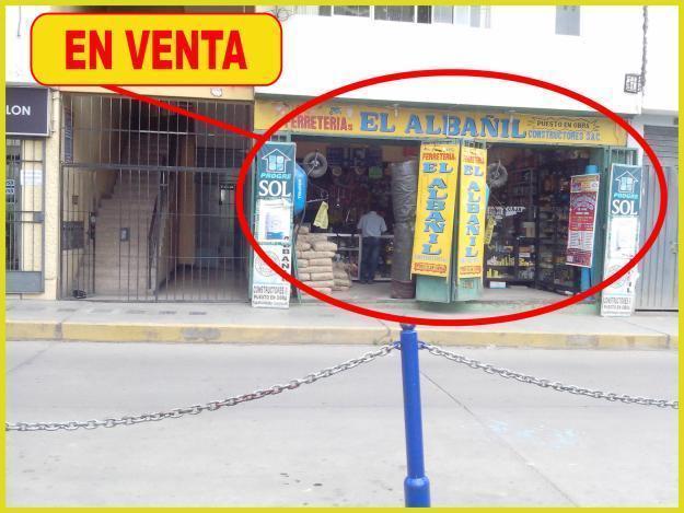 VENDO O ALQUILO UNA TIENDA COMERCIAL, UBICADO EN LA AV. AGUSTÍN GAMARRA. CEL. 978378745, 955694060