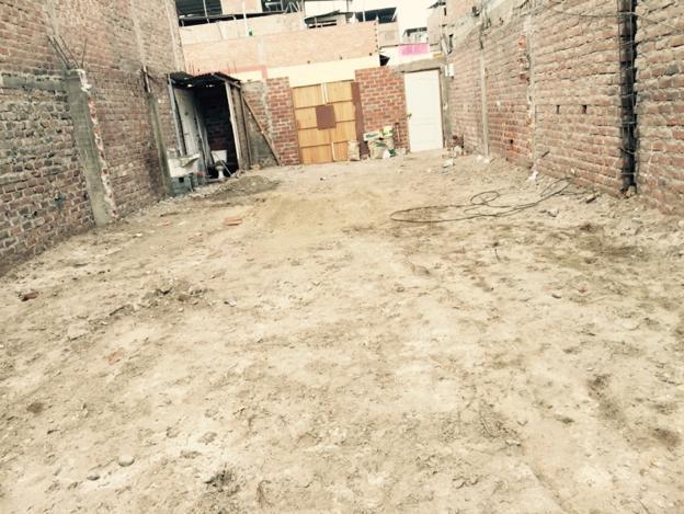 Propietario. Vendo Terreno Bien Ubicado De 140 M2 Frente A Parque En Segundo Sector