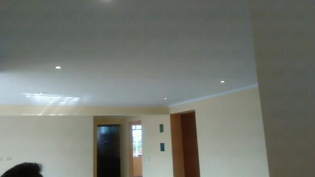 Se alquila dto a espaldas de tottus del agustino