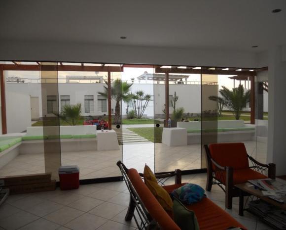 Hermosa casa de playa con piscina y terraza dentro de condominio PLAYA CANARIAS