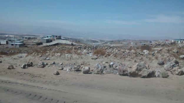 VENDO DOS TERRENOS JUNTOS EN el cono norte A  CADA UNO LLAMAR 959594554