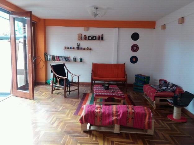 Big Sunny House for rent in San Blas. Casa en alquiler en San Blas