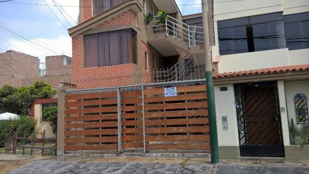 VENDO LOS AIRES DEL 4TO PISO SANEADO 100 MT VISTA AL PARQUE