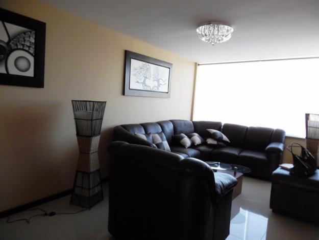 Vendo lindo departamento con cochera en Cayma. S D 1795