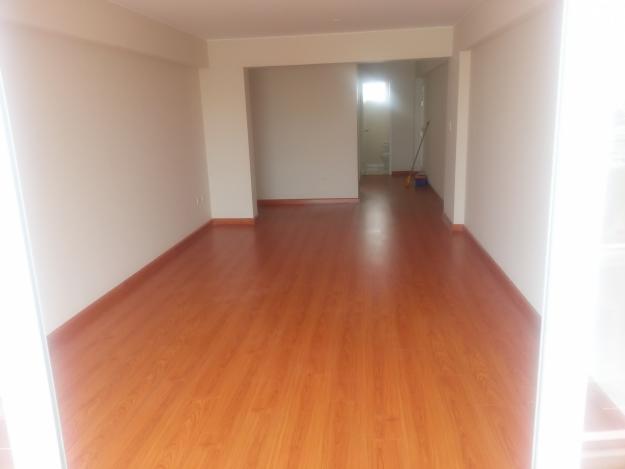 LINDO departamento 3 dorm sin muebles cerca al malecon de Miraflores