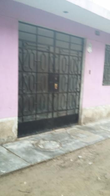 Vendo casa en Huaycán