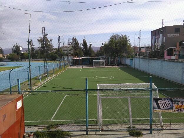 Traspaso Cancha Sintética