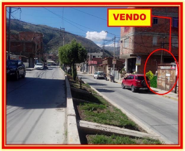 VENDO COCHERA EN FUNCIONAMIENTO UBICADA EN LA ESQUINA DE LA AV. PROLONGACIÓN LUZURIAGA Y EL JR. SAN JUAN CEL. 974661126