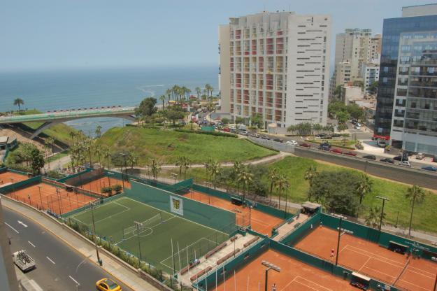 Departamento en Miraflores Malecón con vista al mar 138m2