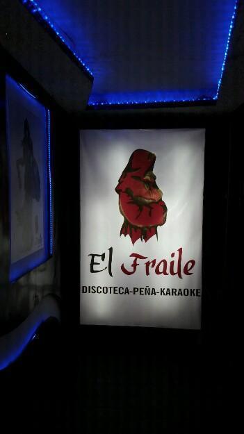 SE TRASPASA POR VIAJE DISCOTECA EL FRAILE, PEÑA KARAOKE EX MBRUJO