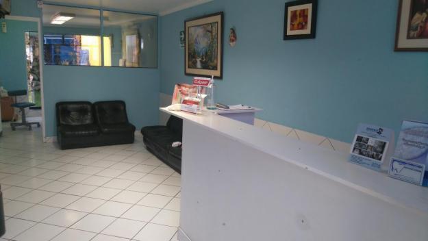 Alquilo consultorio dental