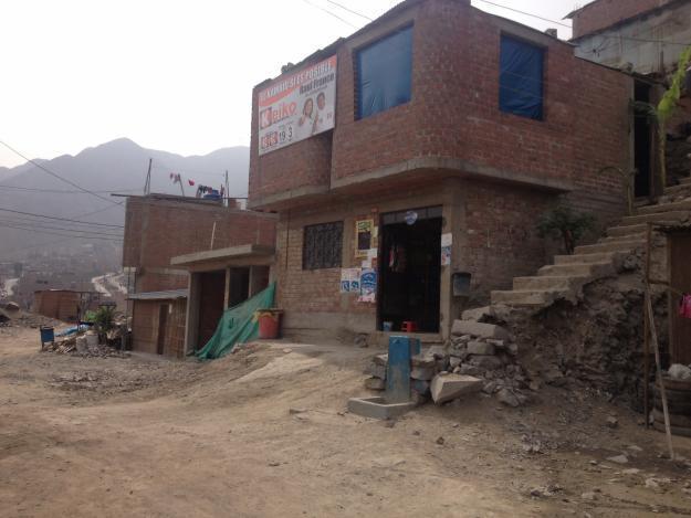 Ocasión casa de dos pisos