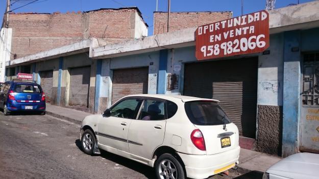 VENDO PROPIEDAD EN CALLE QUINTA ROMAÑA CON 2 DE MAYO