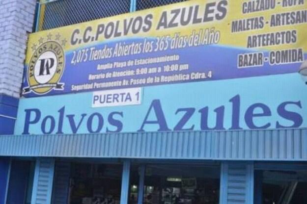 Se alquila o vende tienda en polvos azules