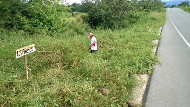 PROPIETARIO REMATA HERMOSO TERRENO EN PLENA VÍA DE EVITAMIENTO