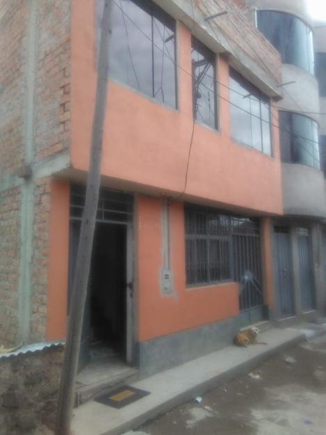 POR OCASION SE VENDE CASA Y TERRENO