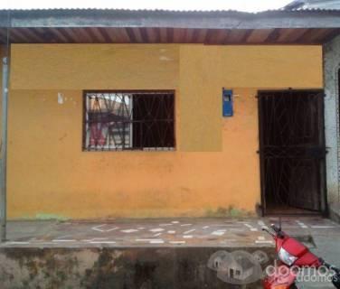 SE VENDE UNA CASA EN IQUITOS A DOS CUADRAS DE LA Av. Participacion