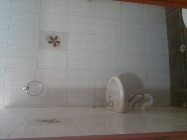 ALQUILER CUARTO CON BAÑO PROPIO