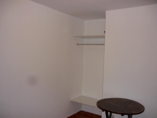 alquilo habitacion en chorrillos urb los Cedros