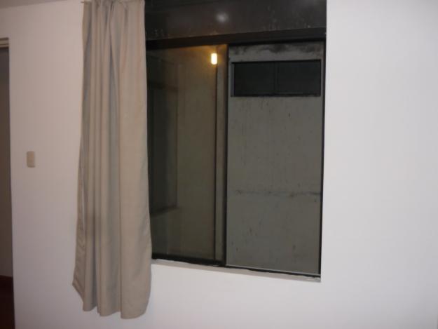 alquilo habitacion en chorrillos urb los Cedros