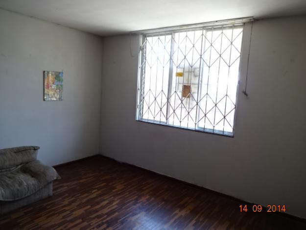 ALQUILO LINDA y AMPLIA HABITACION AMOBLADA O SIN AMOBLAR PARA SEÑORITA