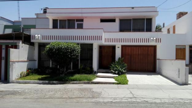 Vendo Casa Zona Residencial