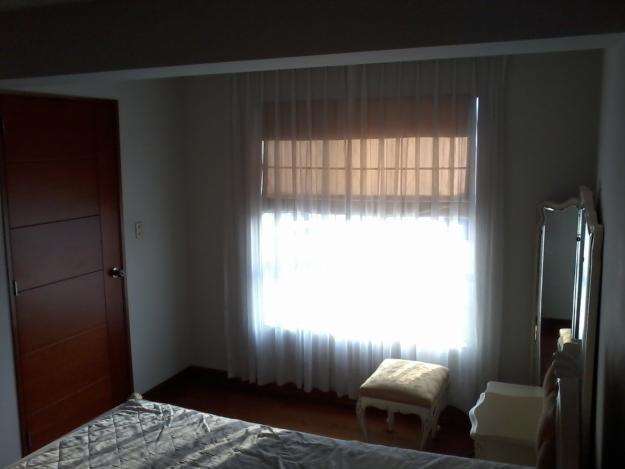 COMPARTO DUPLEX DE 250M2 HABT. A1 P/ ESTUDIANTES, PROFES, EXTRANJ, ETC. AL F/UNIV. DE , SOLO DAMAS, TODO INCLUIDO!!!