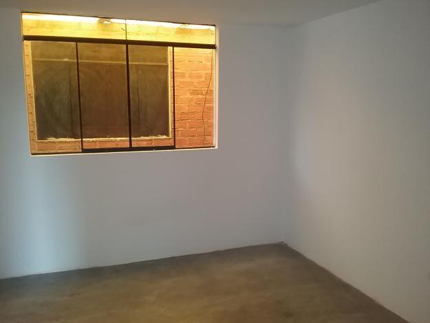 Se Alquila Cuarto para 1 o 2 personas o 2 personas y un niño :