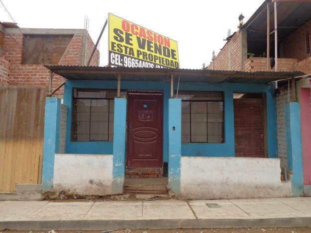 se vende esta casa como terreno de 108 m2