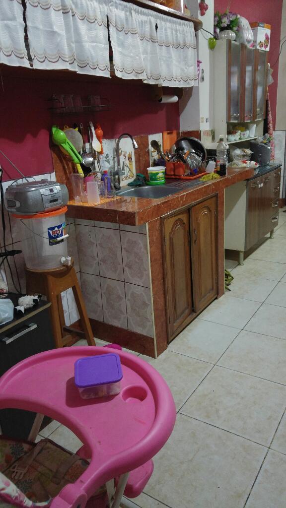 Vendo casa de 3 pisos