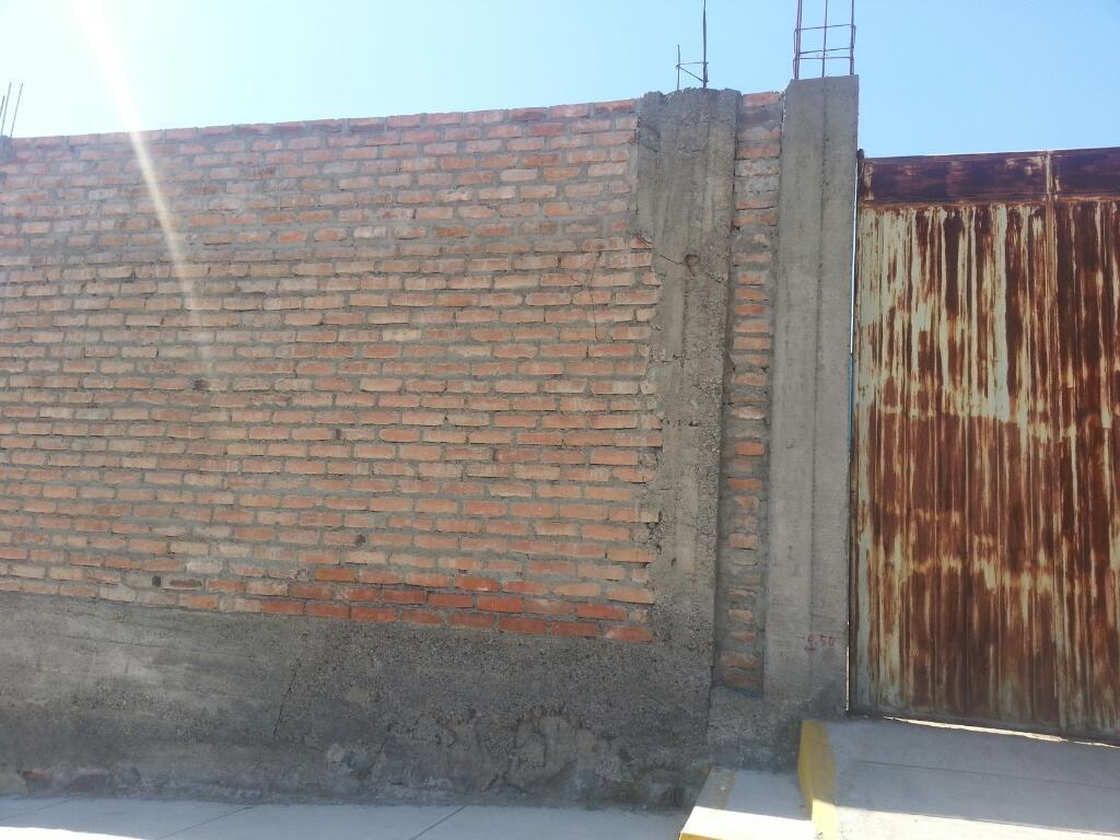 HUNTER SE VENDE TERRENO 200 M2