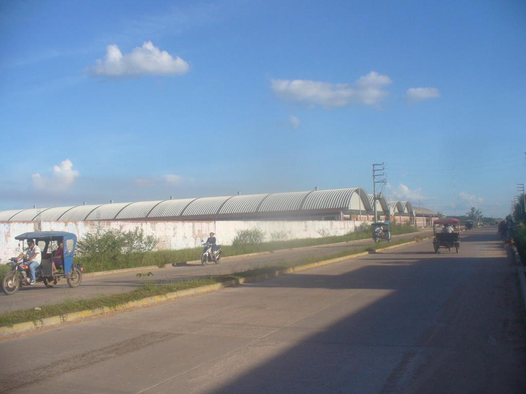 TERRENO DE 28000 M2 AL COSTADO DEL MERCADO MINORISTA